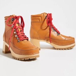 Swedish Hasbeens Trail Boot Clog